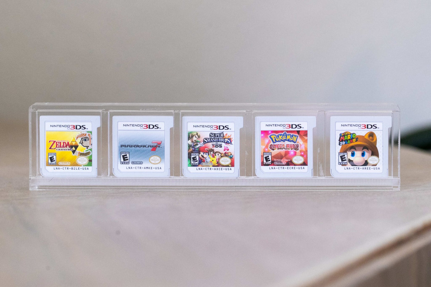 DS/3DS 5 Game Cartridge CartVault Display Case