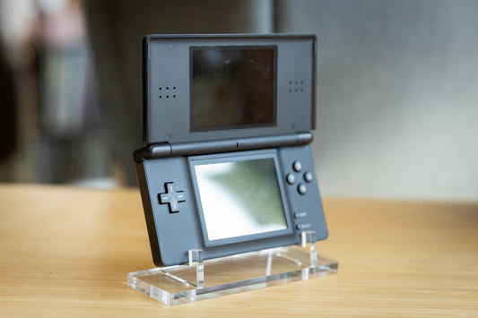 Game Boy DMG Original CartVault-Vitrine