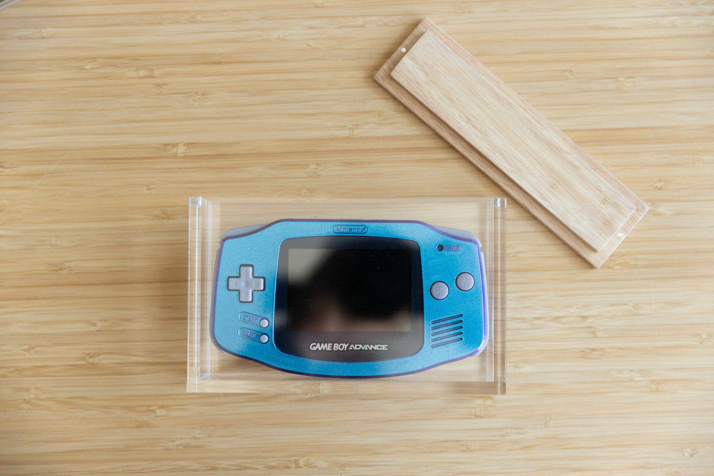 Game Boy Advance CartVault Reserve Display Case