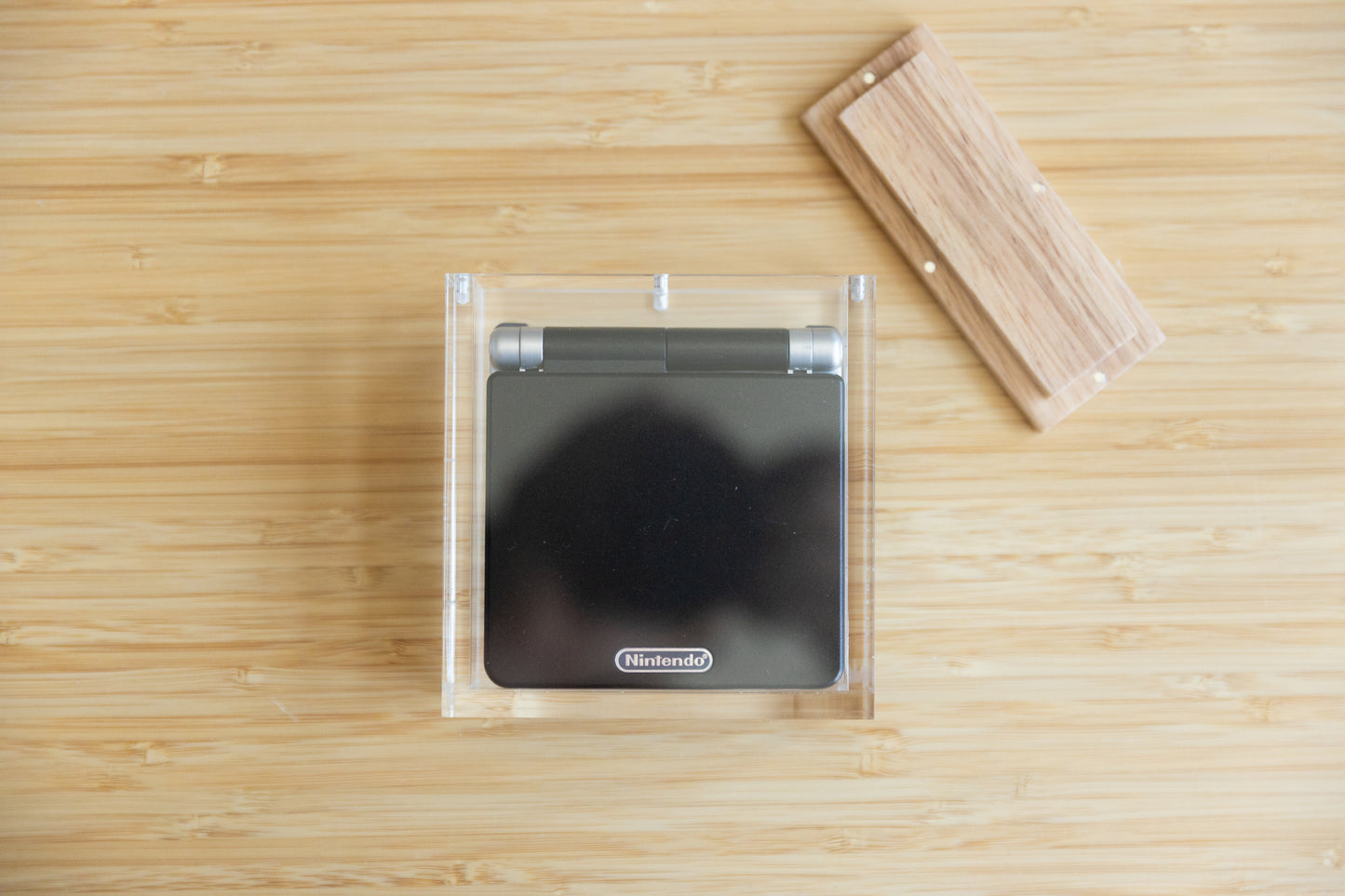 Game Boy Advance SP CartVault Reserve Display Case