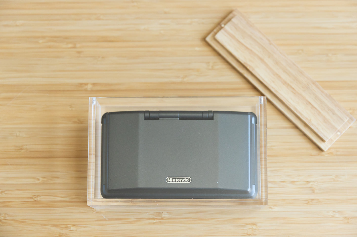 Nintendo DS CartVault Reserve Display Case
